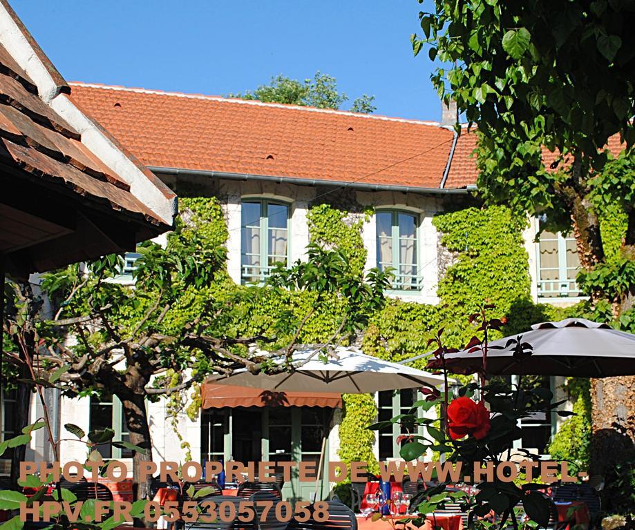 Logis Hostellerie Du Perigord Vert Брантом Екстер'єр фото